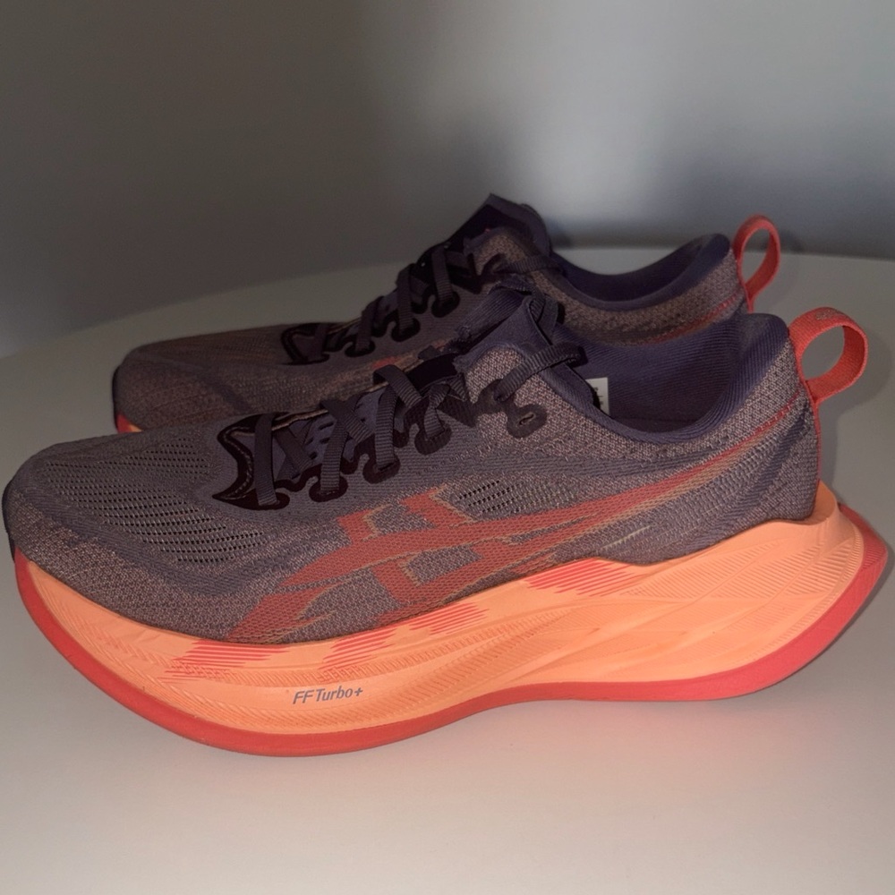 ASICS Superblast 2 Women’s 8.5 Men’s 7 Gray Orange Running Shoes - Picture 2 of 10